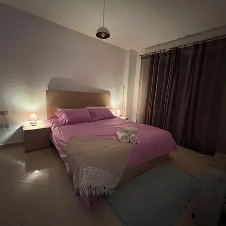 Piero In Apartament Tirana